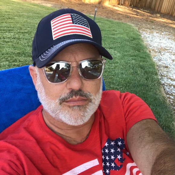 Meet the Posher - Picture 3 of 7